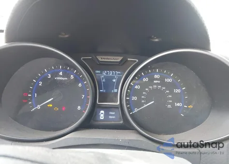 2015 Hyundai Veloster Turbo z USA, uszkodzony, nr VIN KMHTC6AE4FU236097